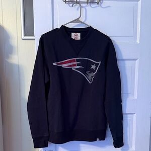 47 Brand Navy Crewneck Sweater with NE Patriots Logo